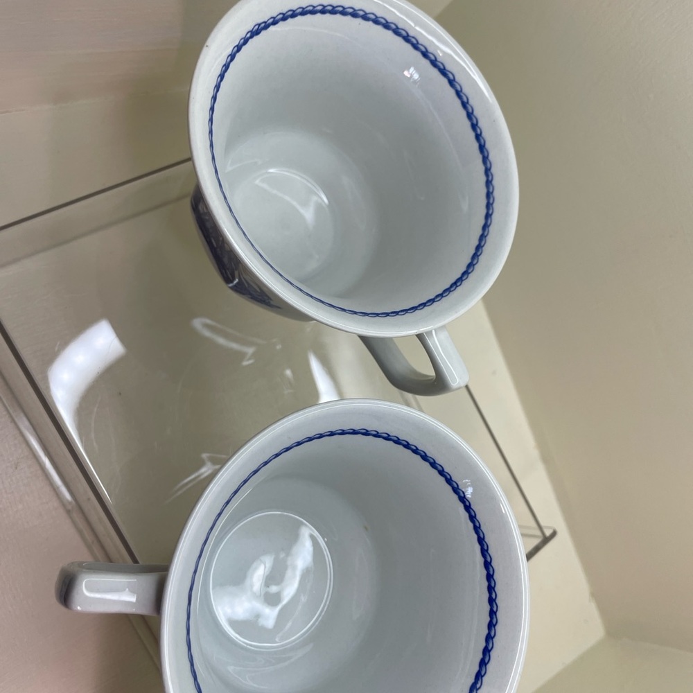 Wedgwood American Clipper blue and white transferware teacups / 2 - Picture 4 of 5